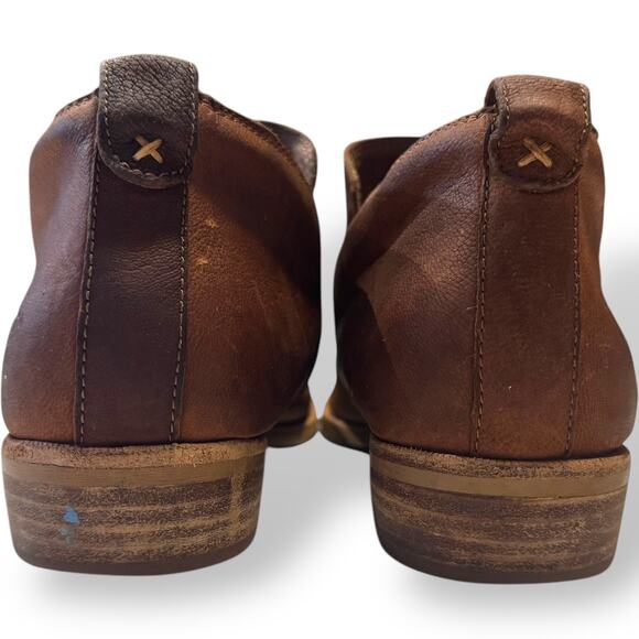 UGG Chestnut Suede Leather Glee Zipper Fringe Tassel Ankle Booties 9.5 - Picture 4 of 13